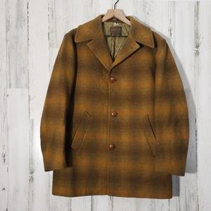 Pendleton Vintage Jacket 1960's Plaid Coat Woolen Mills Size Large RARE